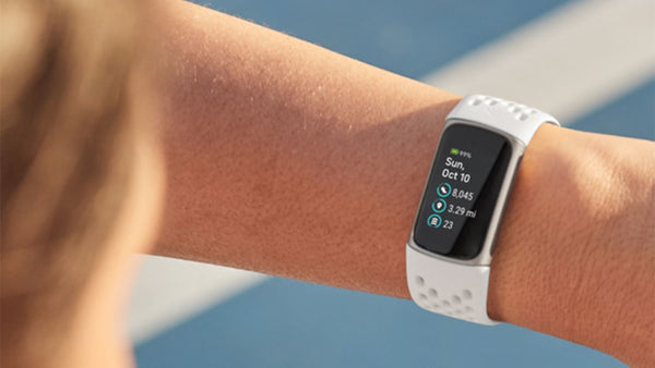 Fitbit Luxe review: A luxurious fitness tracker for fashion-forward folks